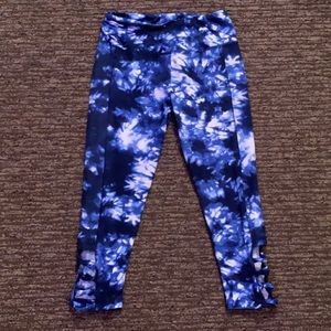 Shosho Capri Leggings